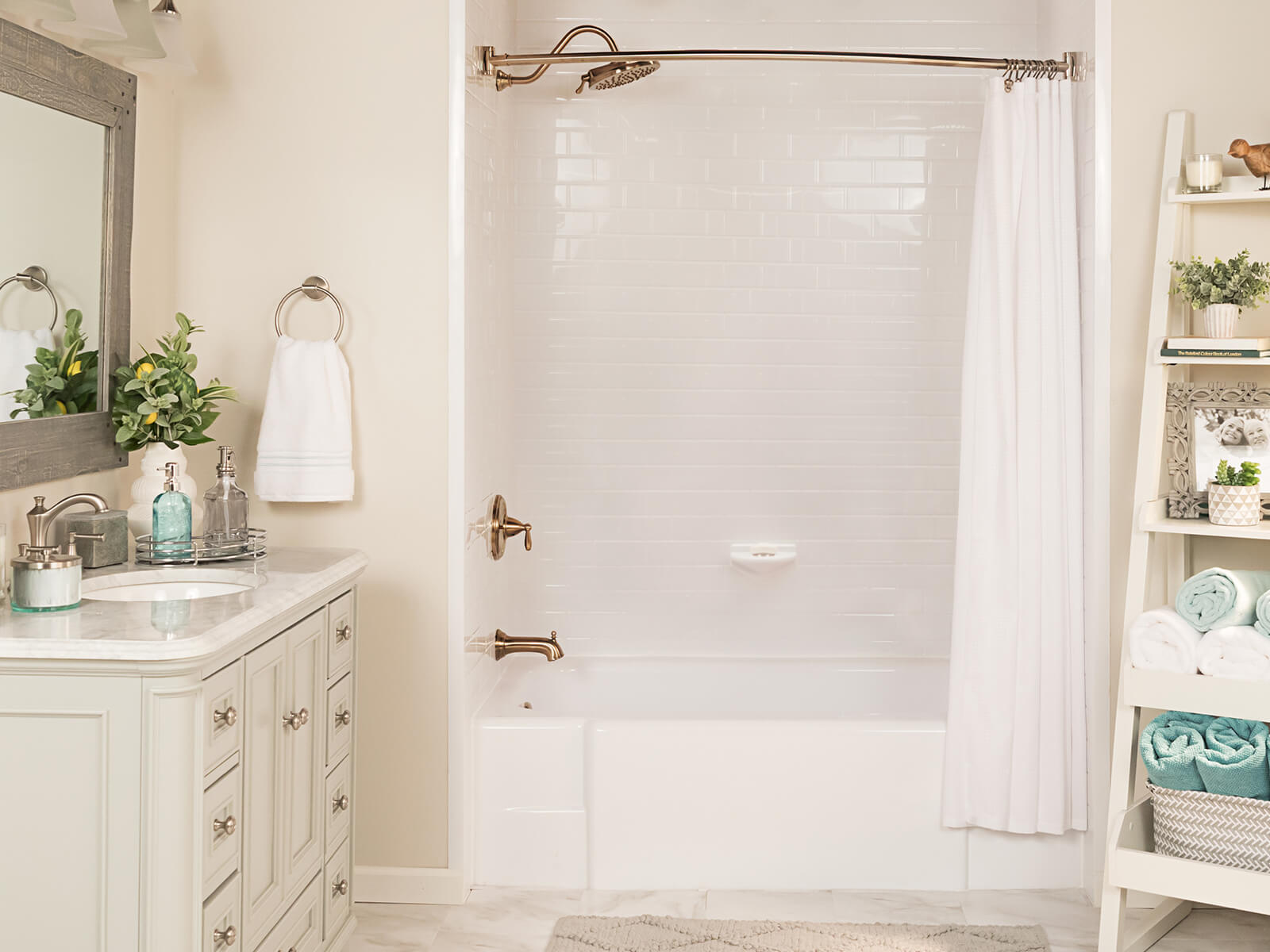 Shower Walls And Panels: Smooth Wall, Subway and Square Tile Bath