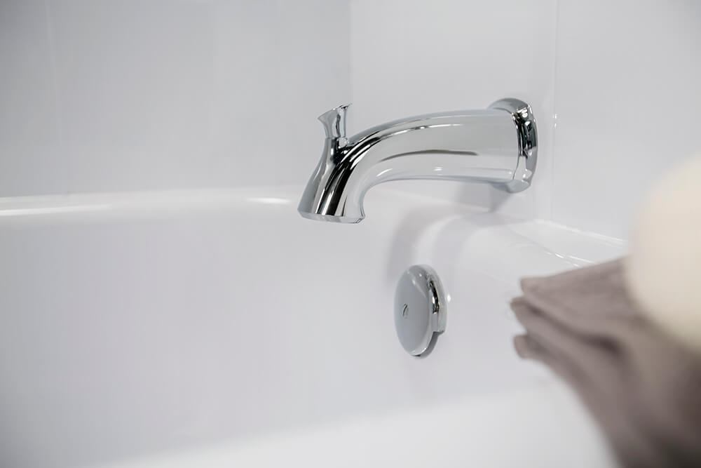 Bathtub Safety for Senior Family Members - Seattle Bathtub Guy